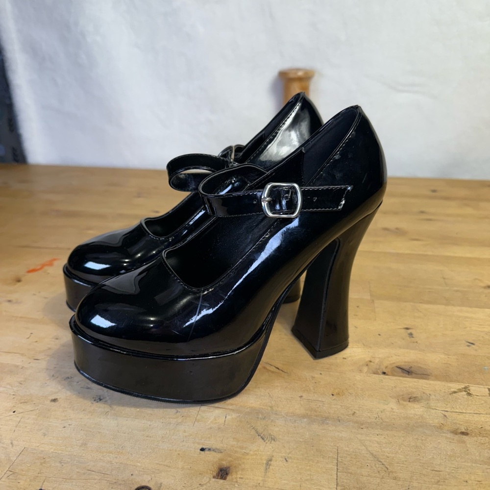 Ellie Black Platform Heels